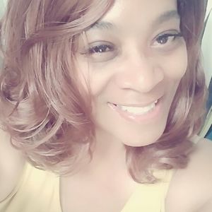 Meet your Posher, Pamela